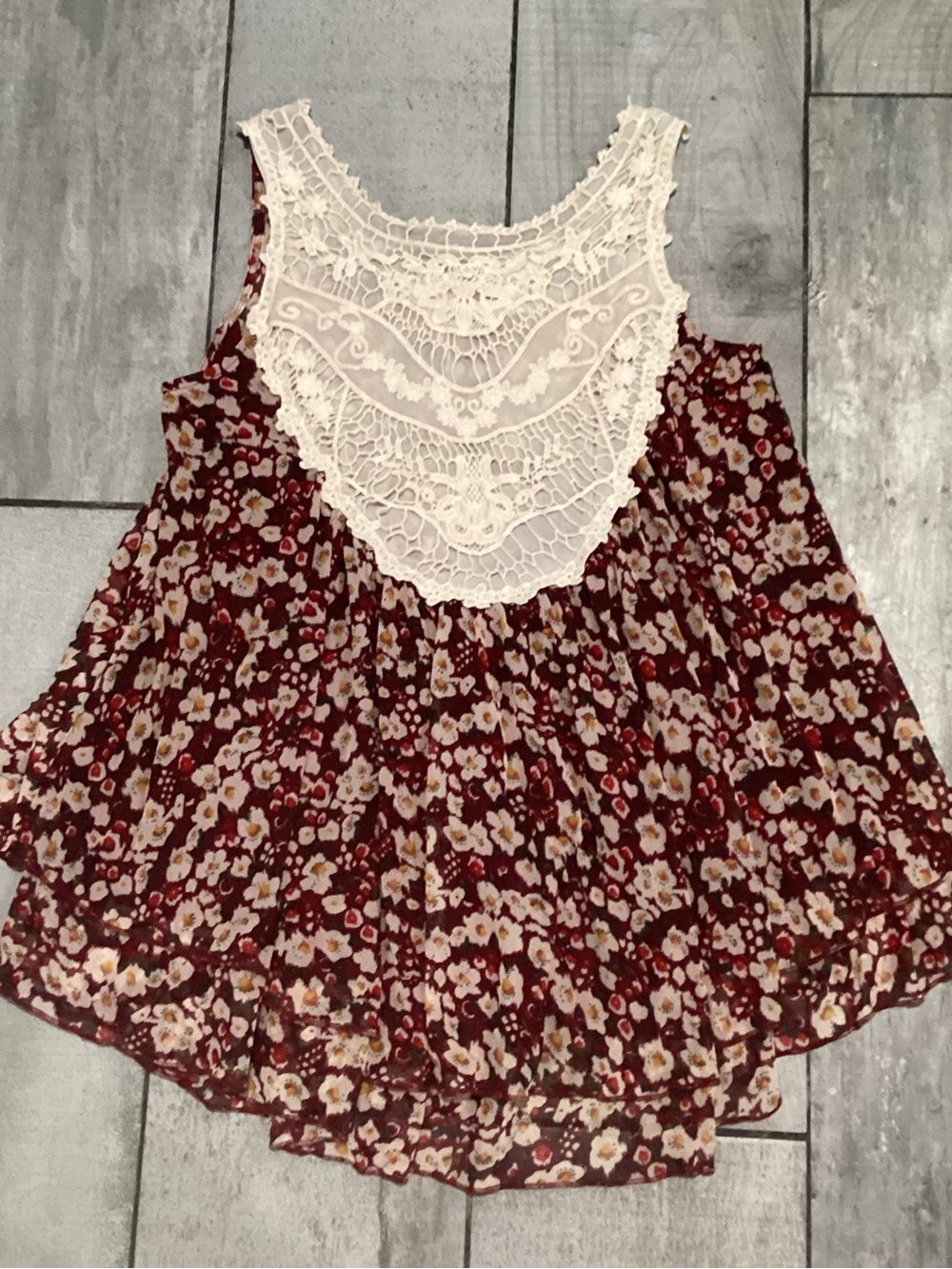 Floral Crochet Yoke Camisole - Burgundy Size XS